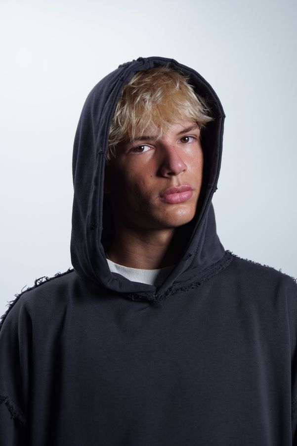 SHARED VISION HOODIE dark gray